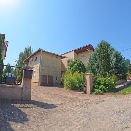 Mária-lak Zalakaros Apartment Bagian luar foto
